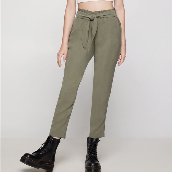 Olive green BCBG pant💸💸 - Picture 1 of 6